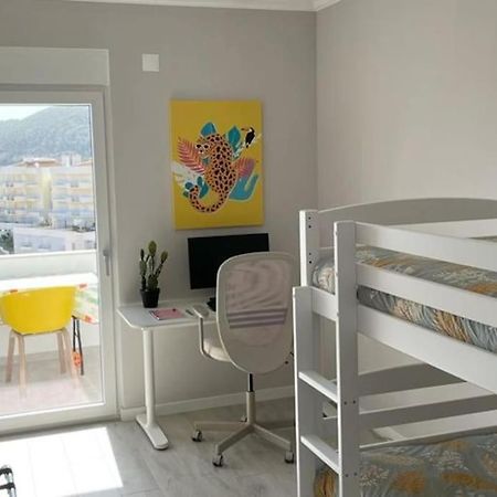 *Sea View* New 3 Bedroom Apt With Free Parking Sesimbra Exteriér fotografie